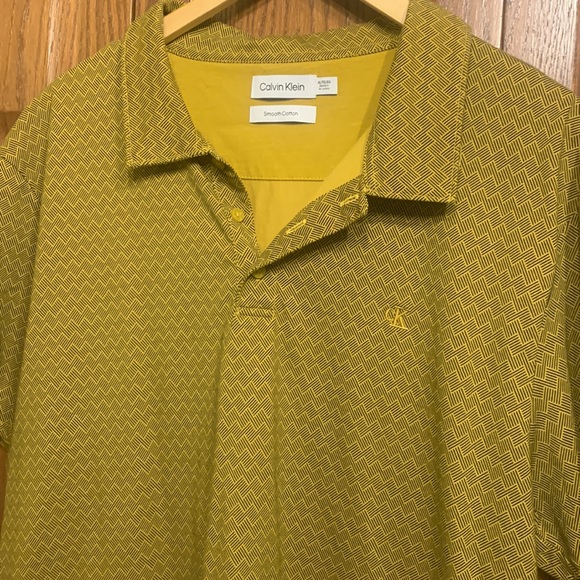Calvin Klein polo, in XL size, smooth cotton in a yellow/green color - Picture 3 of 3
